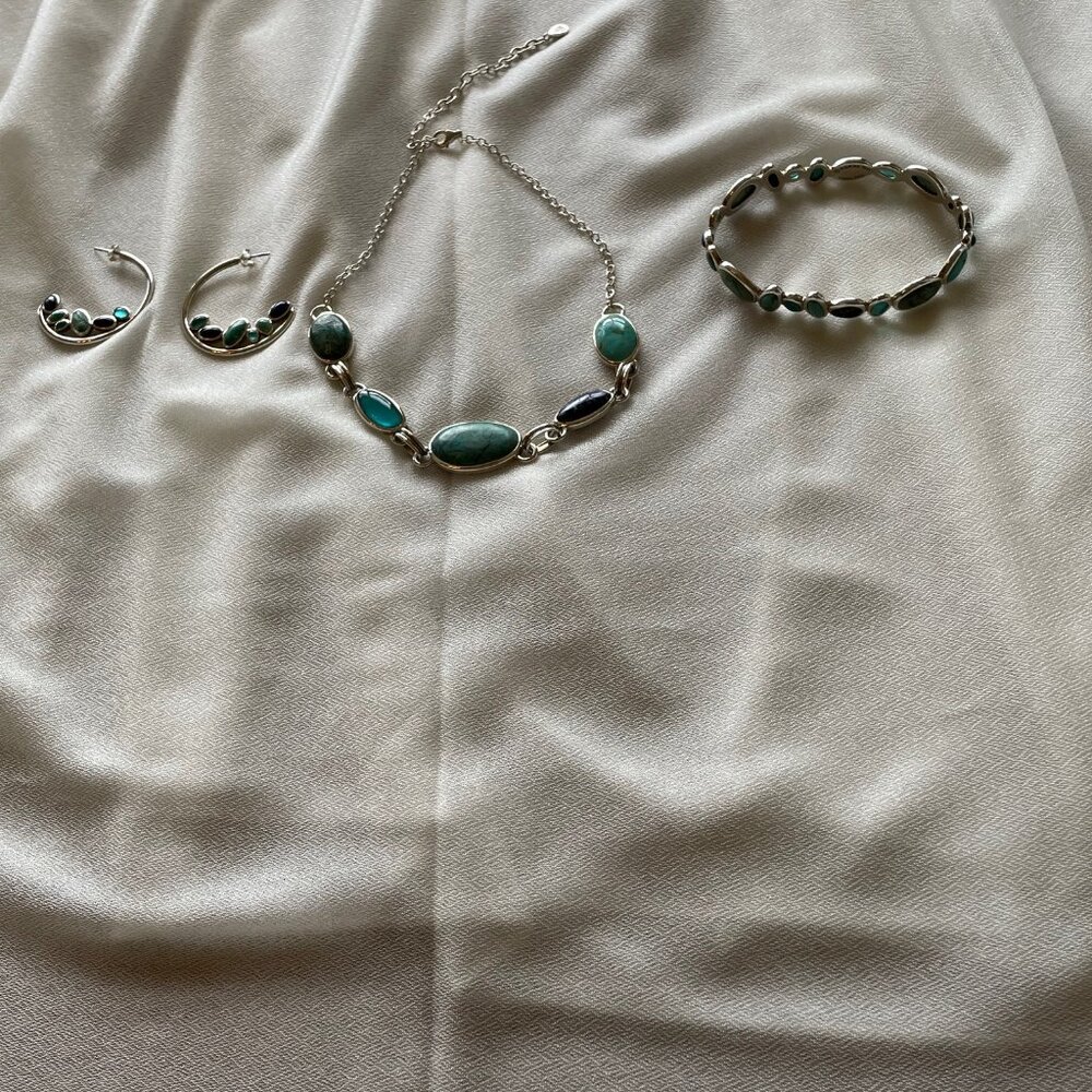 Barse Turquoise, Lapis and Green Glass necklace, bracelet and earrings set - Picture 9 of 16